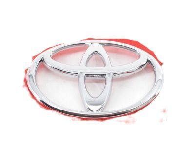 1998 Toyota Sienna Emblem - 75404-AC010