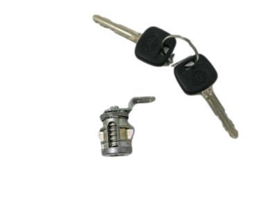 Toyota 69055-0C010 Cylinder & Key Set, Back Door Lock